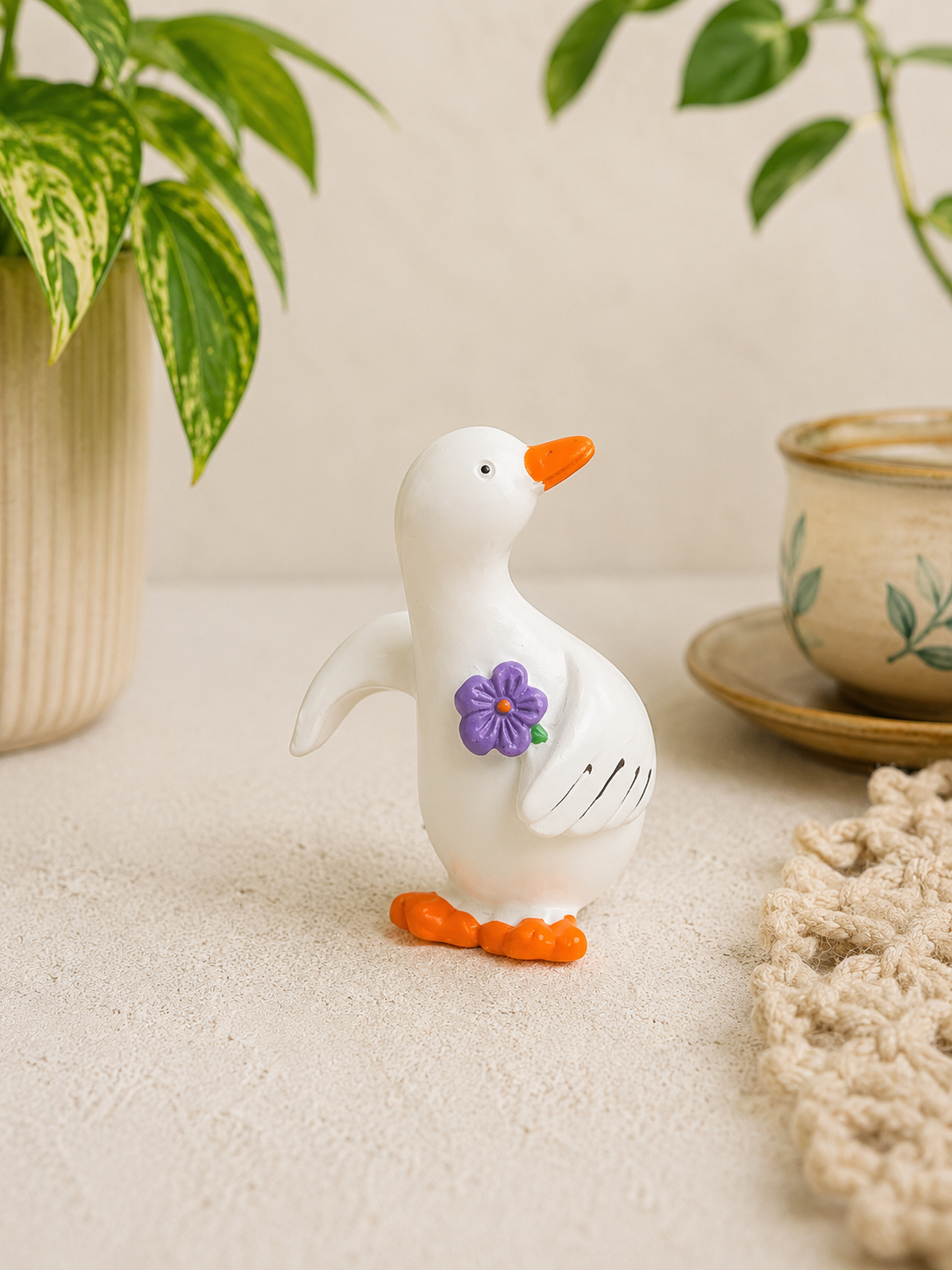 Goose plant buddy